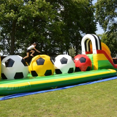 Wipe Out obrie futbalové lopty