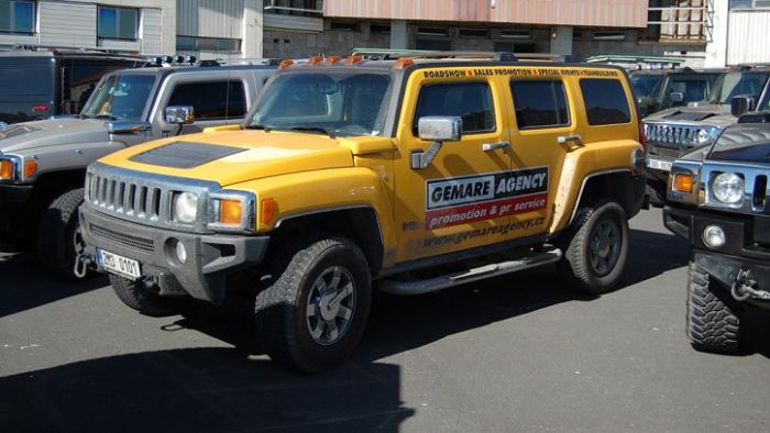 HUMMER H3