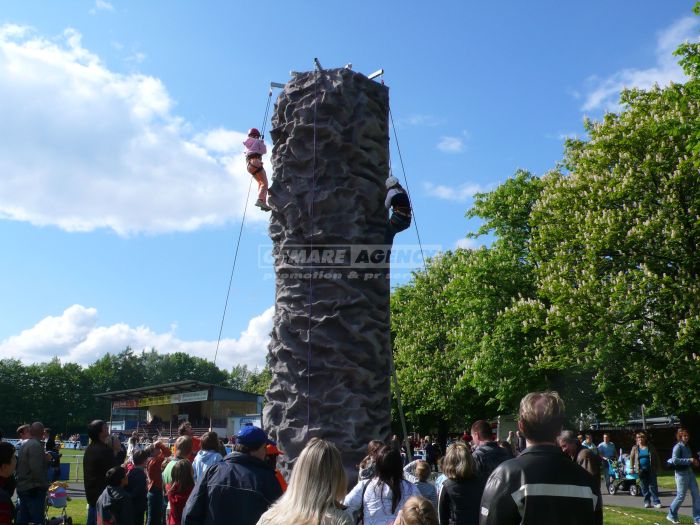 Horolezecká stena mobilná