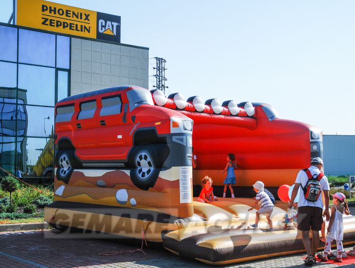 Skákacie hrad Hummer