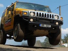 HUMMER H2
