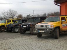 HUMMER H3