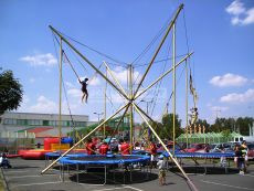 Bungee trampolína