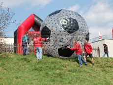 Futbalový zorb