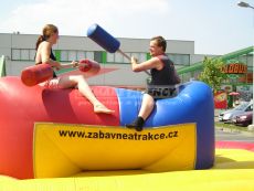 Gladiátor, zrazov ho!