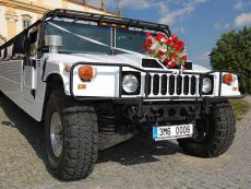 Hummer H1 limuzína