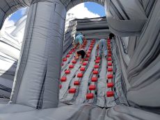 Prenájom lezeckej steny Cliffhanger