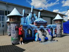 Hrad so šmykľavkou Olaf