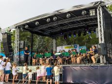 prenájom pódium na prívese 8 x 6