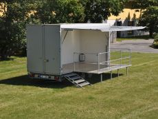 mobilné pódium na prenájom