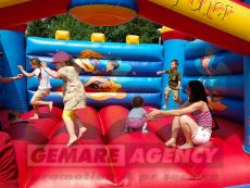 široká ponuka skákacích hradov