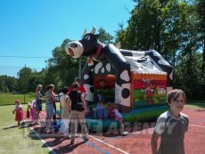 široká ponuka skákacích hradov